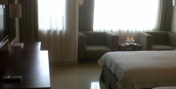 Hotel Naval Bandung Szoba fotó