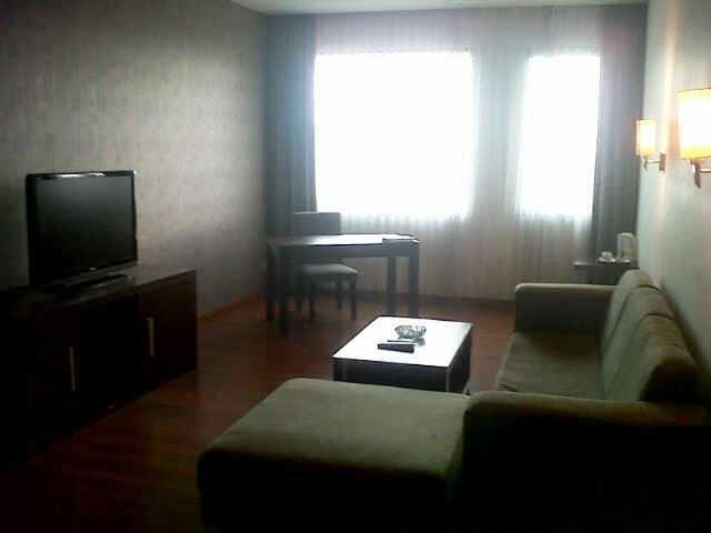 Hotel Naval Bandung Szoba fotó